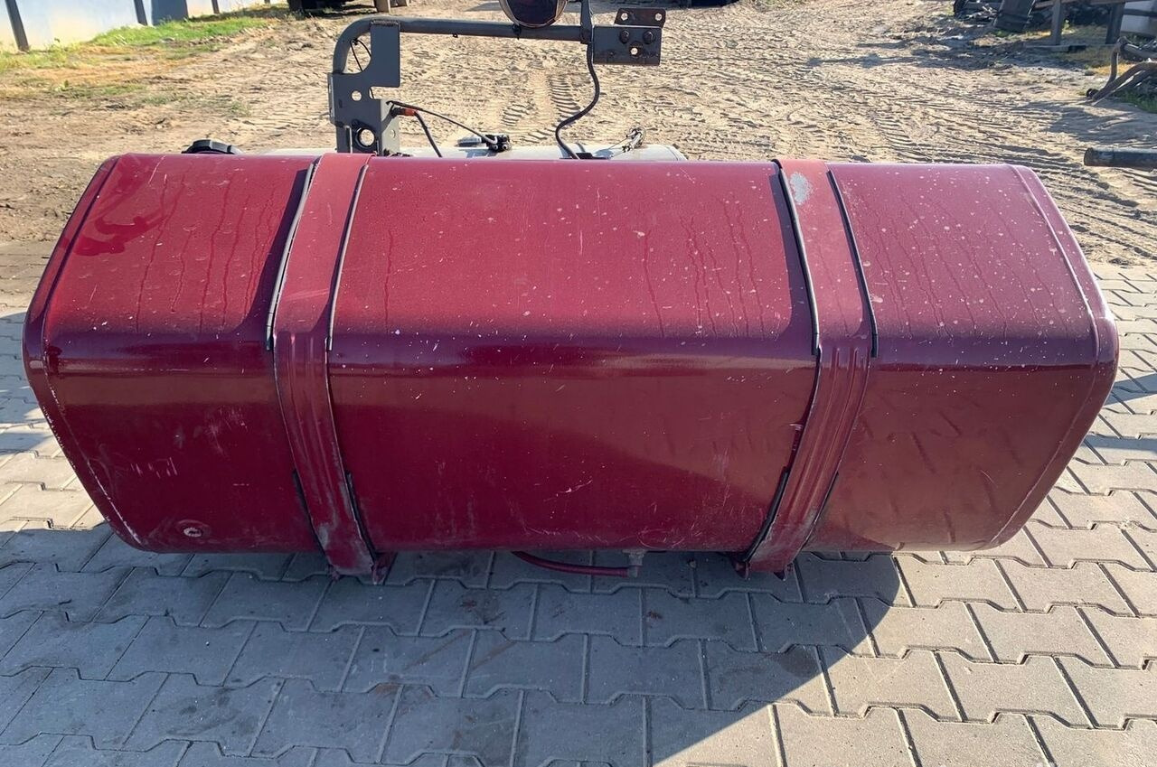 VOLVO ZBIORNIK PALIWA VOLVO FH FM 4 5 RENAULT GAMA T LOW DECK 150x69x56 - خزان وقود - شاحنة: صور 1 VOLVO ZBIORNIK PALIWA VOLVO FH FM 4 5 RENAULT GAMA T LOW DECK 150x69x56 - خزان وقود - شاحنة: صور 1