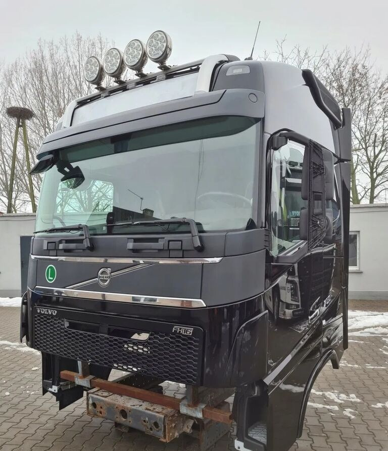 Volvo KOMPLETNA FH 16 750 EURO 6 GLOBETROTTER 2018 ROK   Volvo VOLVO FH 16 750 EURO 6 GLOBETROTTER 2018 ROK - الكبائن - شاحنة: صور 5 Volvo KOMPLETNA FH 16 750 EURO 6 GLOBETROTTER 2018 ROK   Volvo VOLVO FH 16 750 EURO 6 GLOBETROTTER 2018 ROK - الكبائن - شاحنة: صور 5