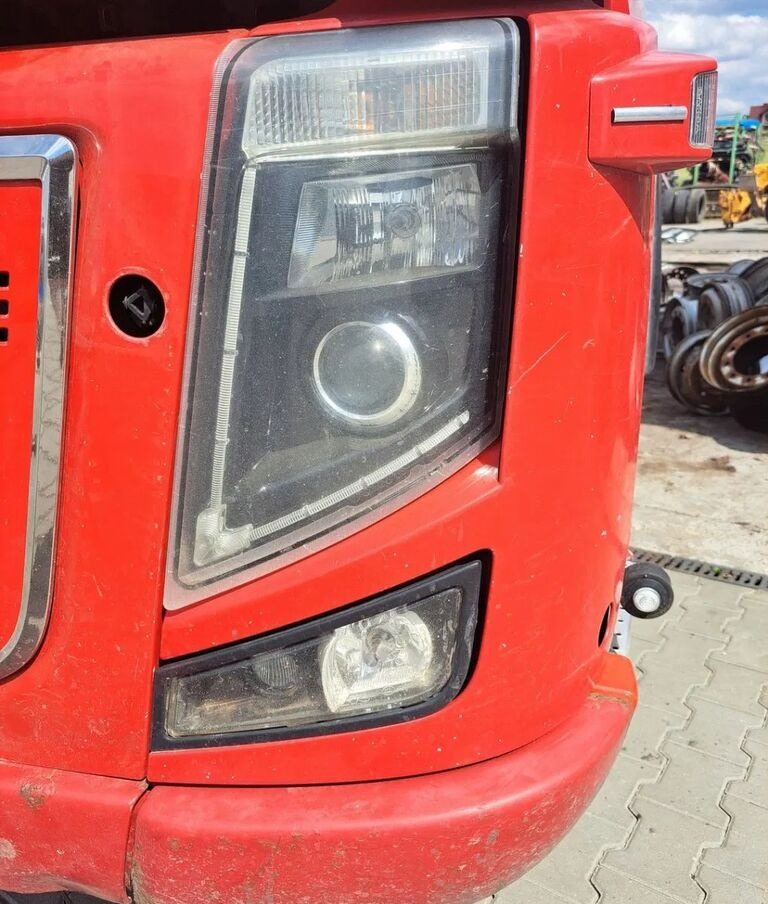 Volvo LAMPA XENON OKULAR LEWY KOMPLET FH FM 9 13 16 LIFT Volvo VOLVO FH FM 9 13 16 LIFT - كشافات - شاحنة: صور 3 Volvo LAMPA XENON OKULAR LEWY KOMPLET FH FM 9 13 16 LIFT Volvo VOLVO FH FM 9 13 16 LIFT - كشافات - شاحنة: صور 3