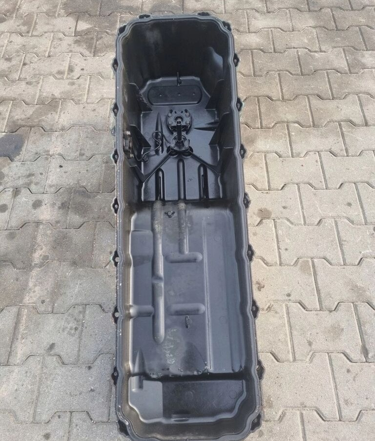Volvo MISA SILNIKA FH FM 13 D13 - حوض الزيت - شاحنة: صور 3 Volvo MISA SILNIKA FH FM 13 D13 - حوض الزيت - شاحنة: صور 3