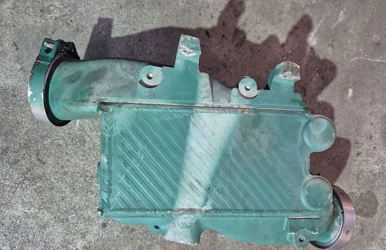 Volvo SPALIN EGR FH 4 FH 16 EURO 6 22281909 Volvo SPALIN EGR VOLVO FH 4 FH 16 EURO 6 22281909 - المبرد - شاحنة: صور 3 Volvo SPALIN EGR FH 4 FH 16 EURO 6 22281909 Volvo SPALIN EGR VOLVO FH 4 FH 16 EURO 6 22281909 - المبرد - شاحنة: صور 3