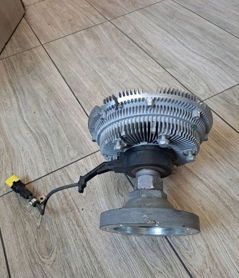 Volvo SPRZEDAM VISCO WISKOZA WENTYLATOR RENAULT GAMA D FL EURO 6 22828598 Volvo - مروحة تهوية - شاحنة: صور 1 Volvo SPRZEDAM VISCO WISKOZA WENTYLATOR RENAULT GAMA D FL EURO 6 22828598 Volvo - مروحة تهوية - شاحنة: صور 1