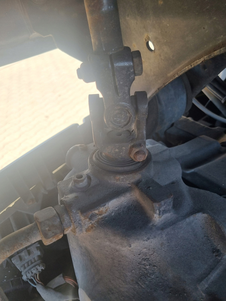 ZF KOLUMNA PRZEKŁADNIA KIEROWNICZA RENAULT MIDLUM DXI VOLVO FL R 22.5 - دودة دركسون - شاحنة: صور 2 ZF KOLUMNA PRZEKŁADNIA KIEROWNICZA RENAULT MIDLUM DXI VOLVO FL R 22.5 - دودة دركسون - شاحنة: صور 2