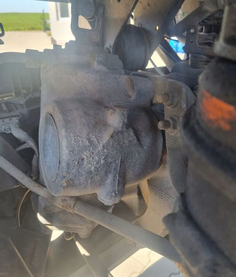 ZF KOLUMNA PRZEKŁADNIA KIEROWNICZA RENAULT MIDLUM DXI VOLVO FL R 22.5 - دودة دركسون - شاحنة: صور 1 ZF KOLUMNA PRZEKŁADNIA KIEROWNICZA RENAULT MIDLUM DXI VOLVO FL R 22.5 - دودة دركسون - شاحنة: صور 1