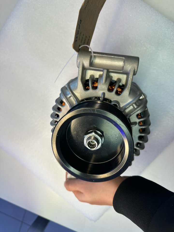 Woda Mercedes-Benz - مولد - الشاحنات الصغيرة: صور 3 Woda Mercedes-Benz - مولد - الشاحنات الصغيرة: صور 3