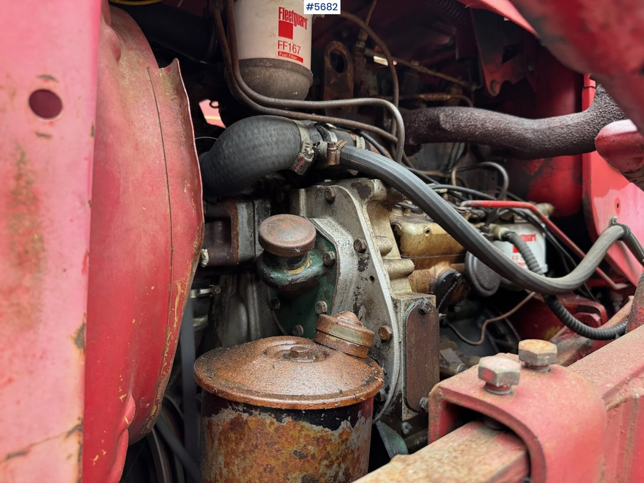 1971 Volvo 400 Buster w/ front loader and winch - جرار: صور 4 1971 Volvo 400 Buster w/ front loader and winch - جرار: صور 4
