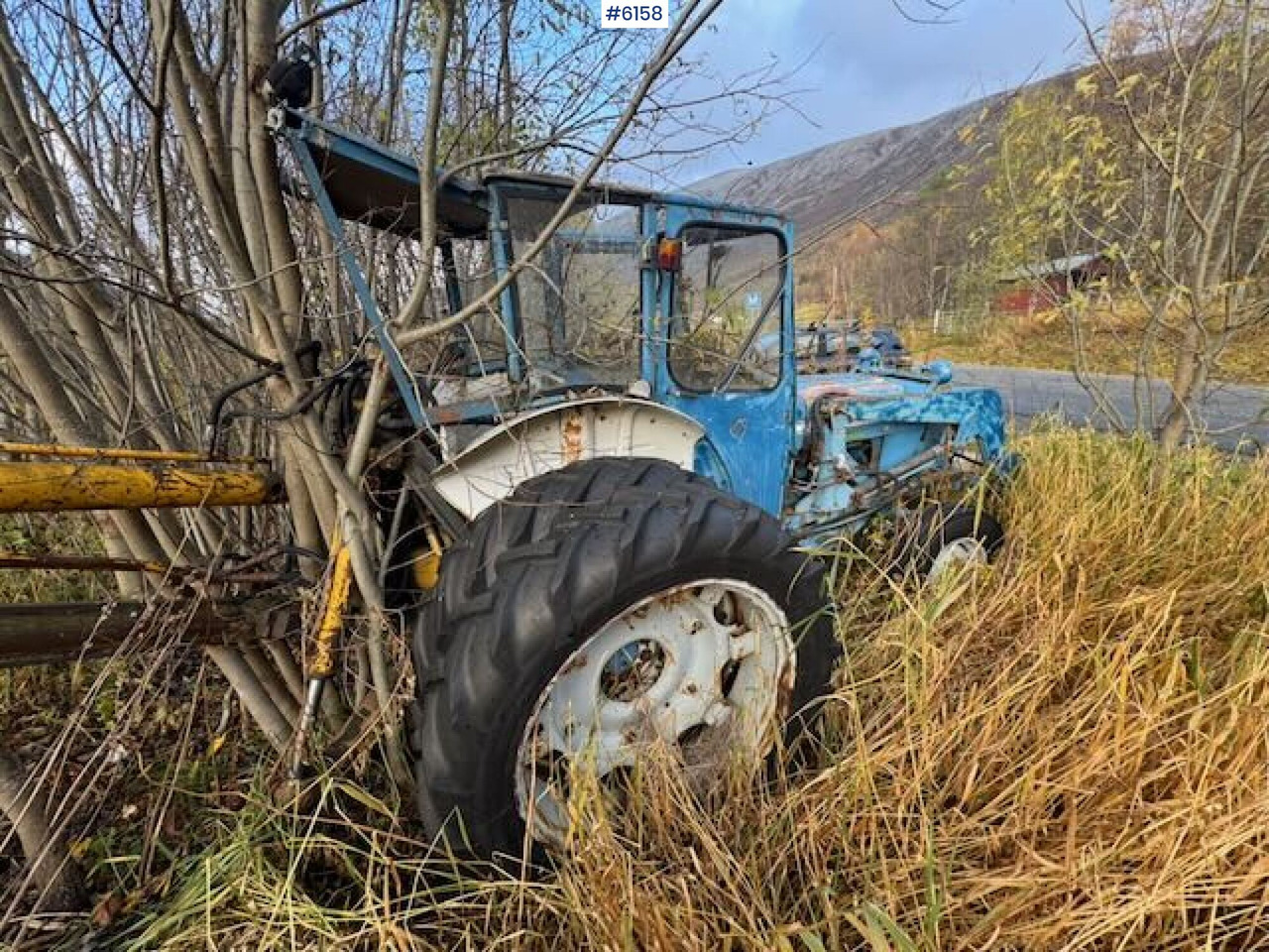1973 Ford 4000 tractor backhoe. Repair.object - جرار: صور 4 1973 Ford 4000 tractor backhoe. Repair.object - جرار: صور 4