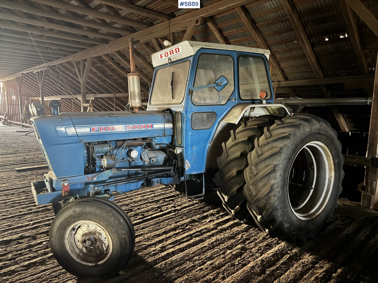 1975 Ford 5000 w/ Twin Wheels - جرار: صور 2 1975 Ford 5000 w/ Twin Wheels - جرار: صور 2