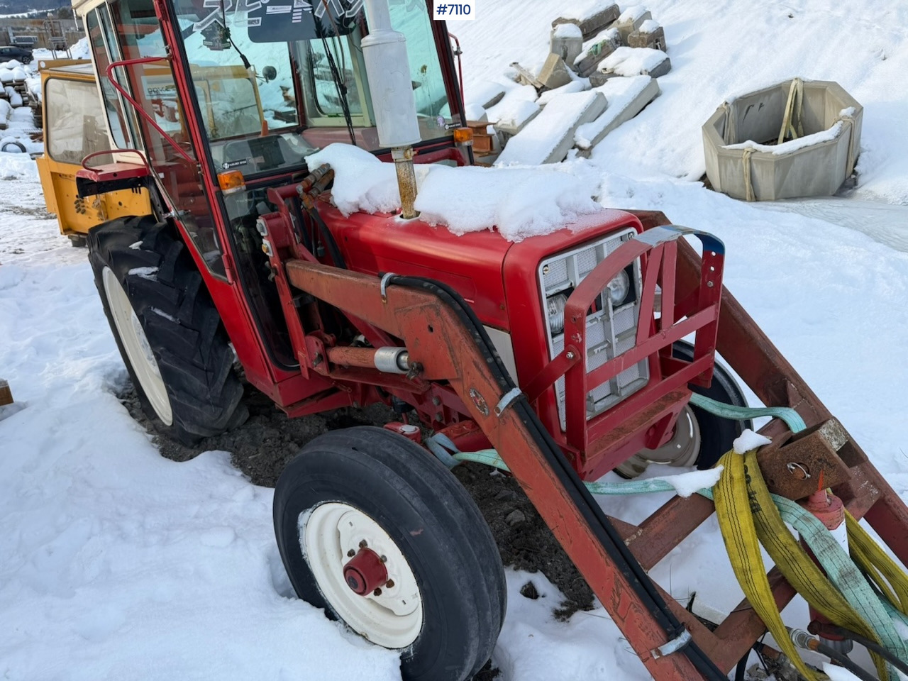 1977 International Harvester 454 with front loader - جرار: صور 1 1977 International Harvester 454 with front loader - جرار: صور 1