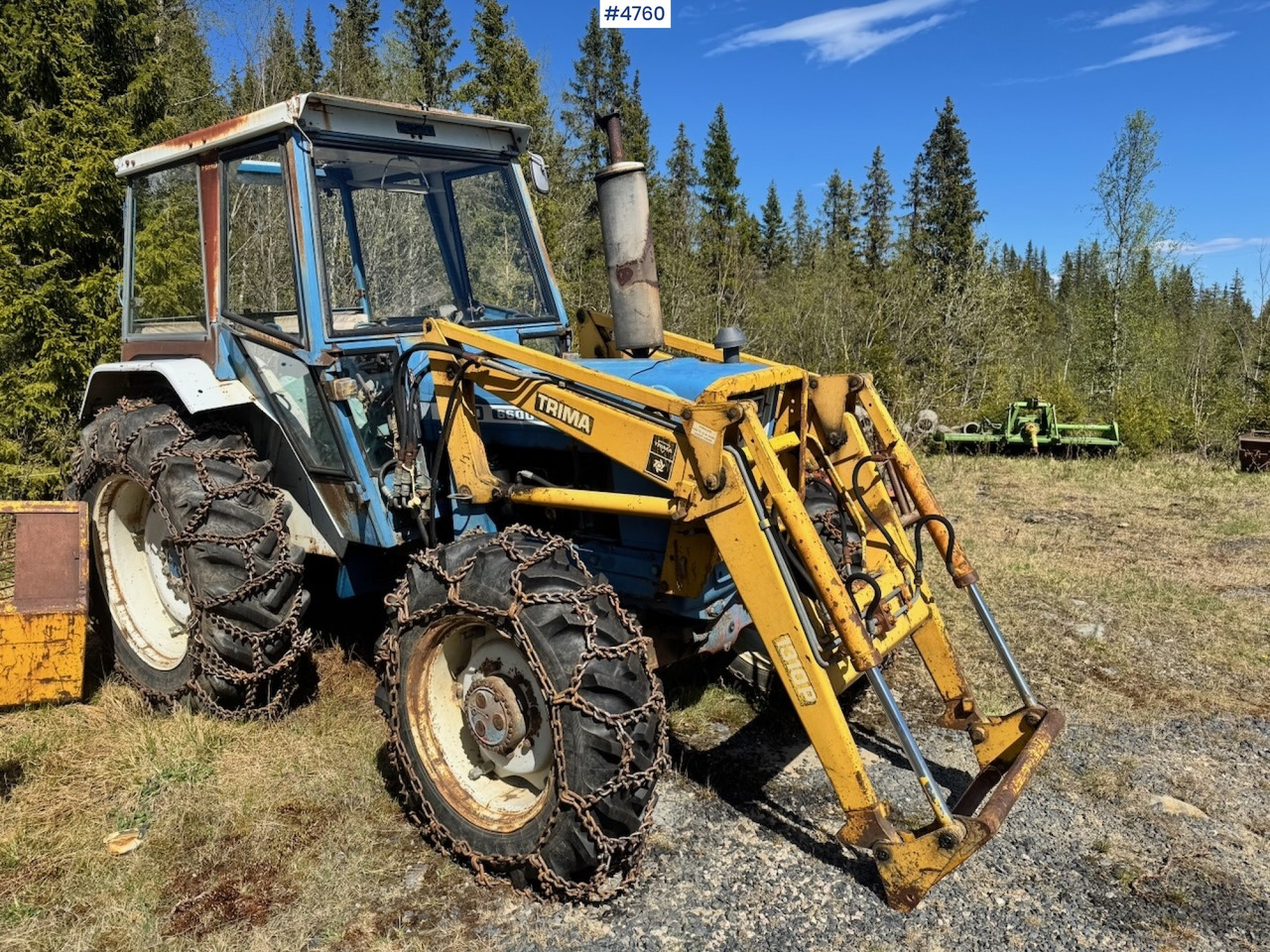 1978 Ford 6600 4x4 w/ Front Loader, Bucket, Twin Wheels and Winch. - جرار: صور 5 1978 Ford 6600 4x4 w/ Front Loader, Bucket, Twin Wheels and Winch. - جرار: صور 5