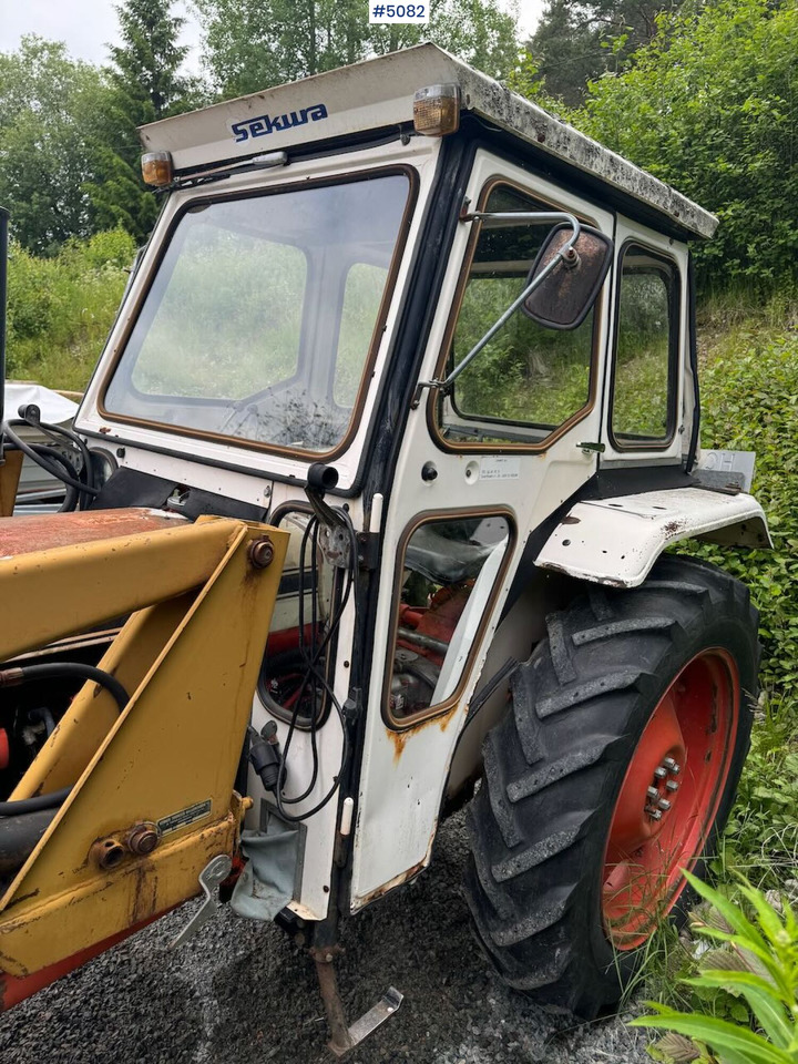 1980 David Brown 885 w/ front loader and bucket - جرار: صور 3 1980 David Brown 885 w/ front loader and bucket - جرار: صور 3