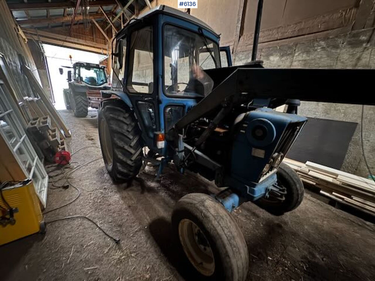 1981 Ford 4600 with front loader! - جرار: صور 2 1981 Ford 4600 with front loader! - جرار: صور 2