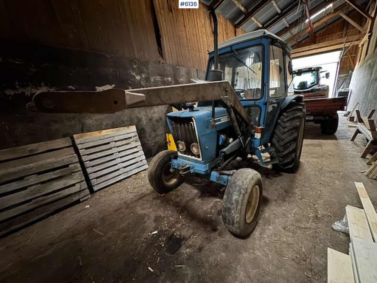 1981 Ford 4600 with front loader! - جرار: صور 1 1981 Ford 4600 with front loader! - جرار: صور 1