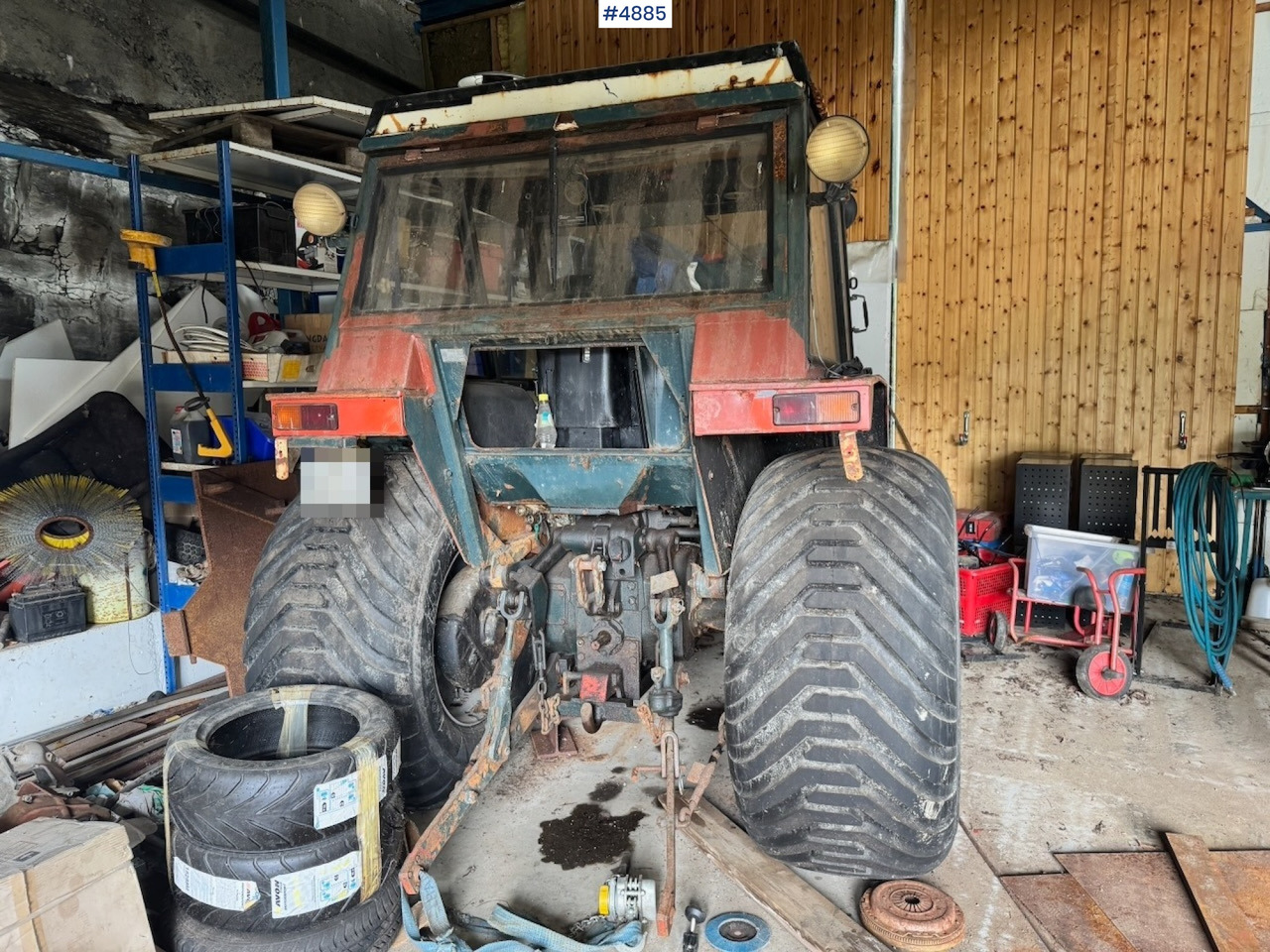 1982 Zetor 5011 4x2 Traktor. Gåen Clutch. - جرار: صور 3 1982 Zetor 5011 4x2 Traktor. Gåen Clutch. - جرار: صور 3
