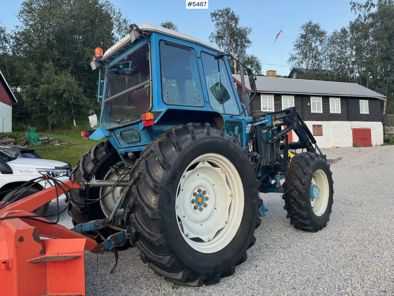 1983 Ford 7710 4x4 w/ frontloader - جرار: صور 4 1983 Ford 7710 4x4 w/ frontloader - جرار: صور 4