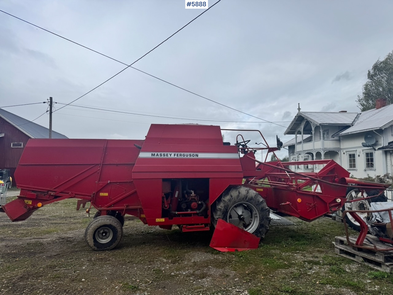 1986 Massey Ferguson 330 combine harvester - حصادة شاملة: صور 1 1986 Massey Ferguson 330 combine harvester - حصادة شاملة: صور 1