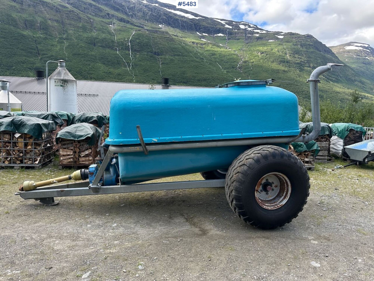 1986 Reime Slurry tanker. 6550 liter. - صهريج السماد السائل: صور 3 1986 Reime Slurry tanker. 6550 liter. - صهريج السماد السائل: صور 3