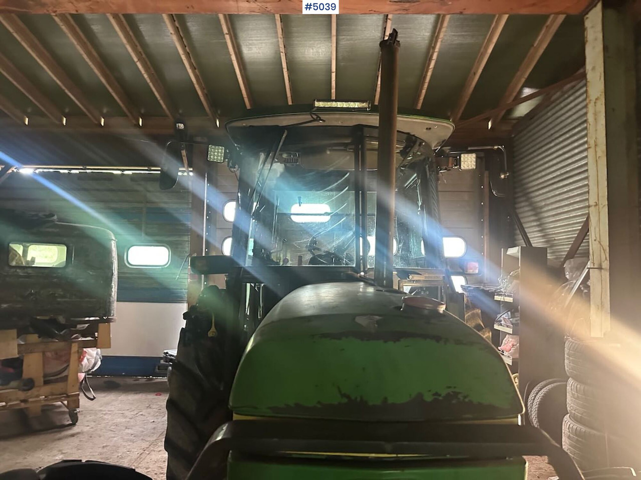 1987 John Deere 2850 Synchron w/ front loader - جرار: صور 3 1987 John Deere 2850 Synchron w/ front loader - جرار: صور 3