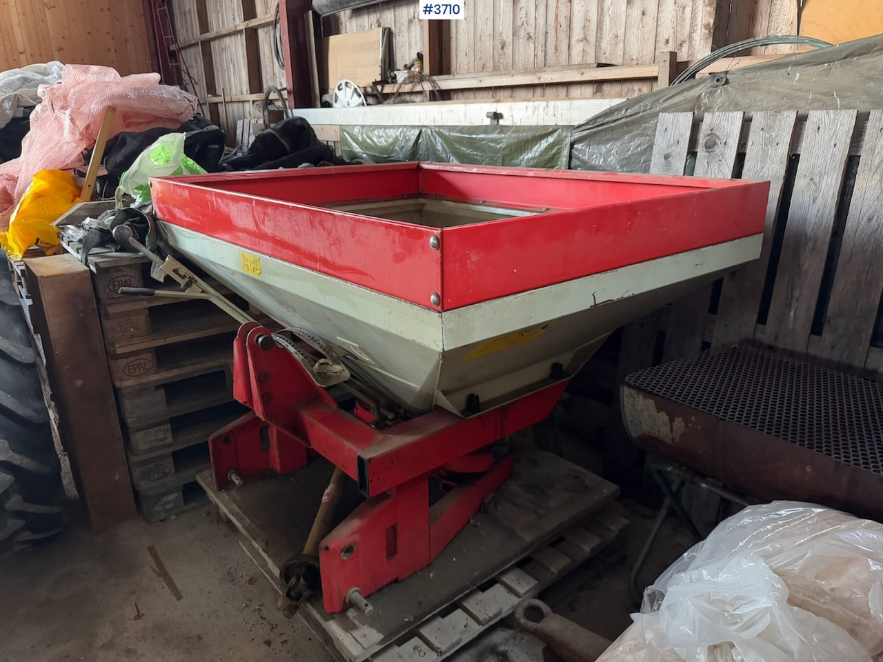 1989 Rauch Komet ZSA600 Fertilizer spreader - آلة رش الأسمدة: صور 2 1989 Rauch Komet ZSA600 Fertilizer spreader - آلة رش الأسمدة: صور 2