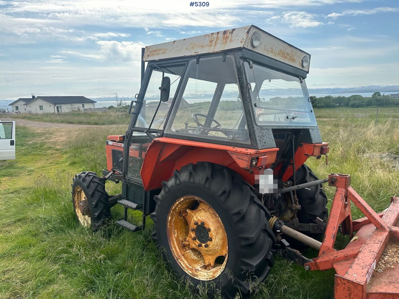 1989 Zetor 5245 tractor w/ snow blower. - جرار: صور 4 1989 Zetor 5245 tractor w/ snow blower. - جرار: صور 4