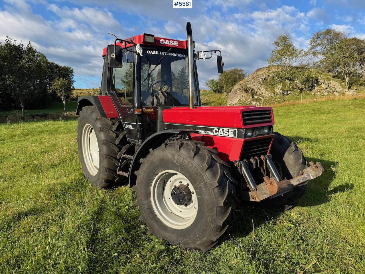 1992 Case IH 845 XL w/ front hydraulics - جرار: صور 1 1992 Case IH 845 XL w/ front hydraulics - جرار: صور 1