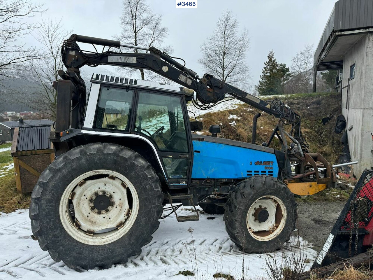 1993 Valmet 8100 m/ Hiab FMV Crane and timber trailer - جرار: صور 5 1993 Valmet 8100 m/ Hiab FMV Crane and timber trailer - جرار: صور 5