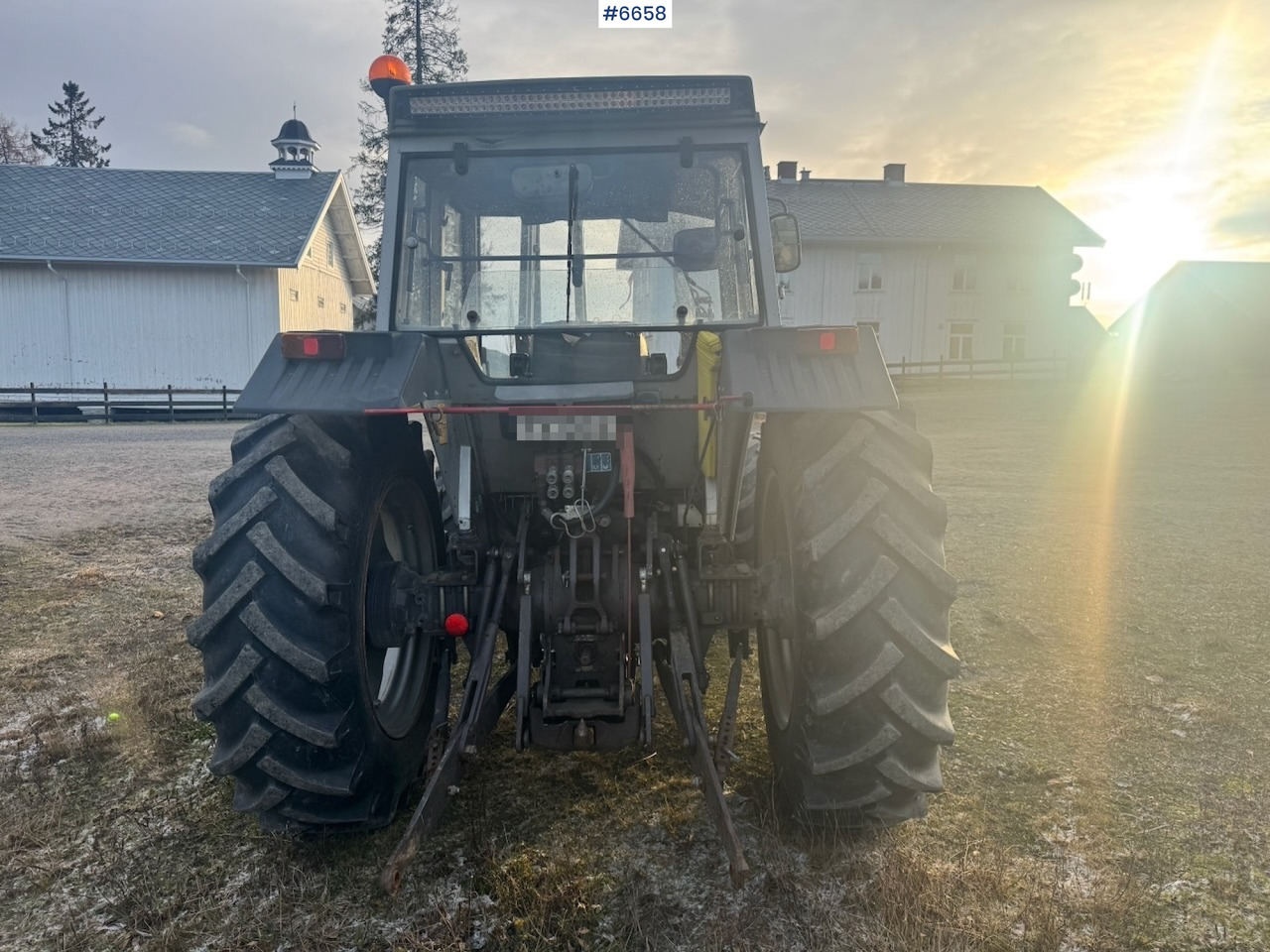 1995 Massey Ferguson 390T w/ Front Loader. - جرار: صور 5 1995 Massey Ferguson 390T w/ Front Loader. - جرار: صور 5