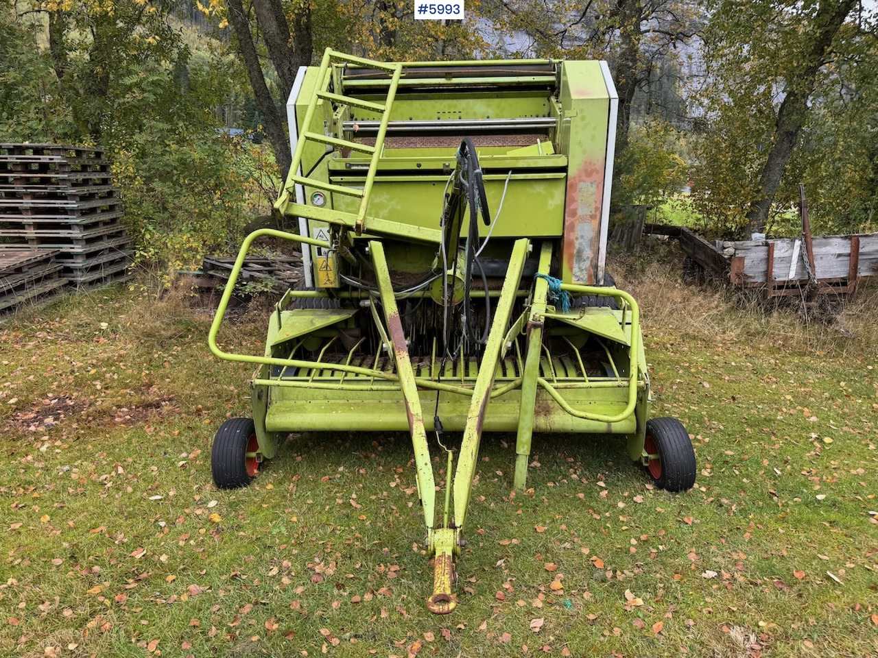 1999 Claas Rollant 46 Rotocut and a dividing baler. - معدات القش: صور 2 1999 Claas Rollant 46 Rotocut and a dividing baler. - معدات القش: صور 2
