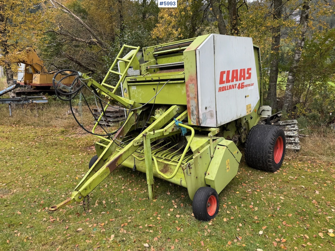 1999 Claas Rollant 46 Rotocut and a dividing baler. - معدات القش: صور 1 1999 Claas Rollant 46 Rotocut and a dividing baler. - معدات القش: صور 1