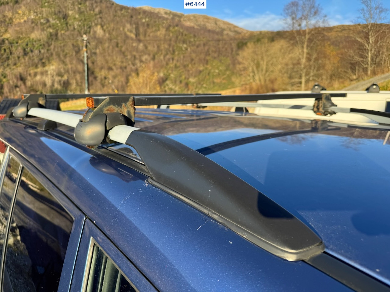 2000 Mitsubishi Pajero GLX with 7 seats - سيارة: صور 4 2000 Mitsubishi Pajero GLX with 7 seats - سيارة: صور 4