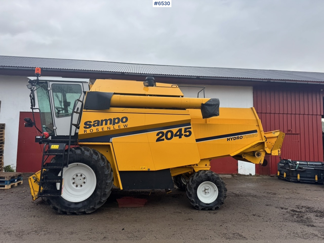 2000 Sampo Rosenlaw SR2045 Combine. 1560 hours! - حصادة شاملة: صور 3 2000 Sampo Rosenlaw SR2045 Combine. 1560 hours! - حصادة شاملة: صور 3