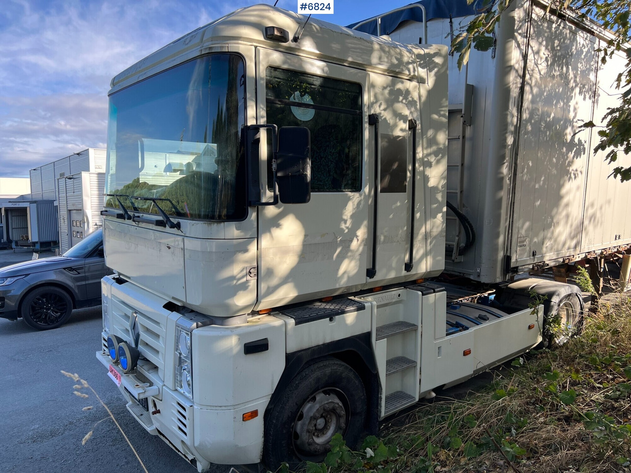 2002 Renault Magnum with Mack 480 engine - حفارة: صور 3 2002 Renault Magnum with Mack 480 engine - حفارة: صور 3