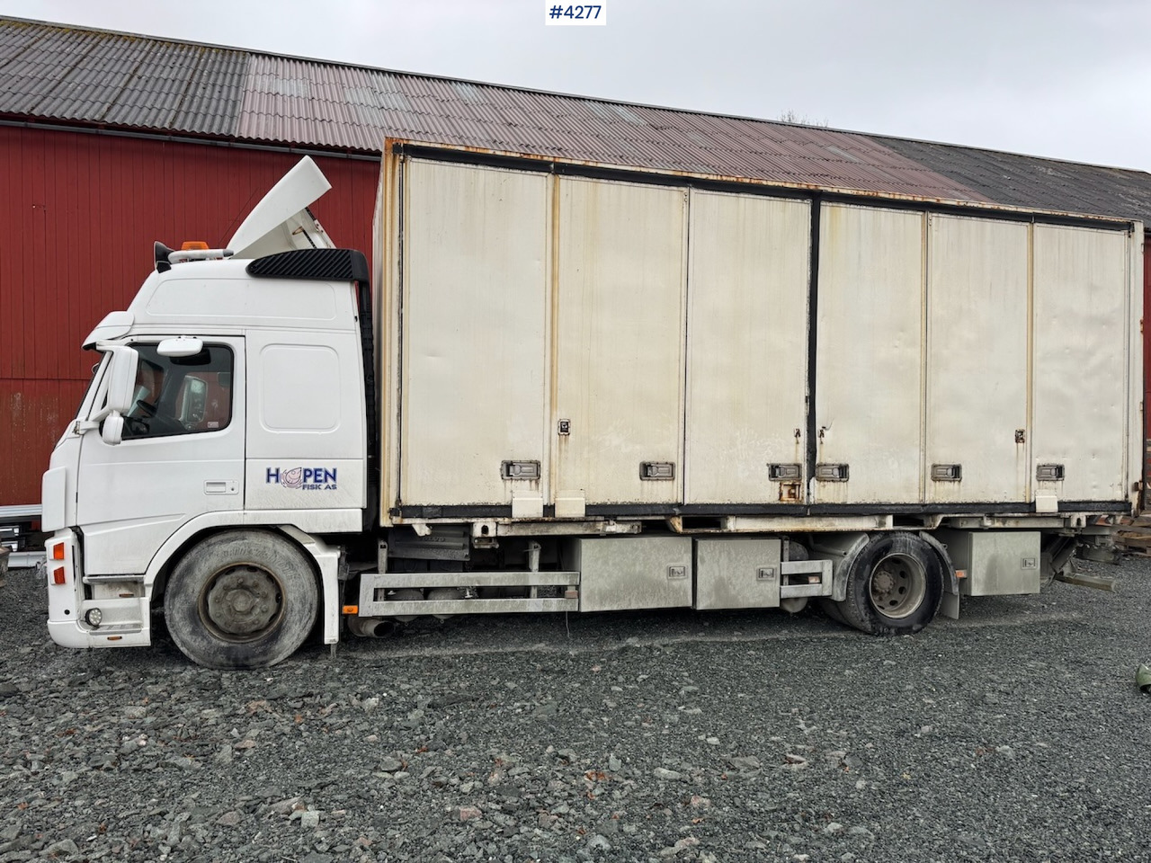 2002 Volvo FM9 Containerchassis - بصندوق مغلق شاحنة: صور 2 2002 Volvo FM9 Containerchassis - بصندوق مغلق شاحنة: صور 2