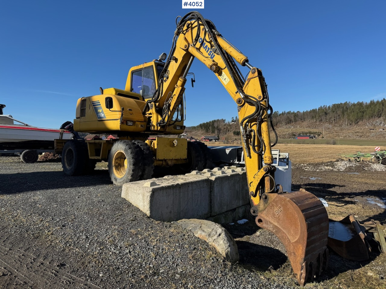 2004 Komatsu PW 110R - حفارة: صور 1 2004 Komatsu PW 110R - حفارة: صور 1