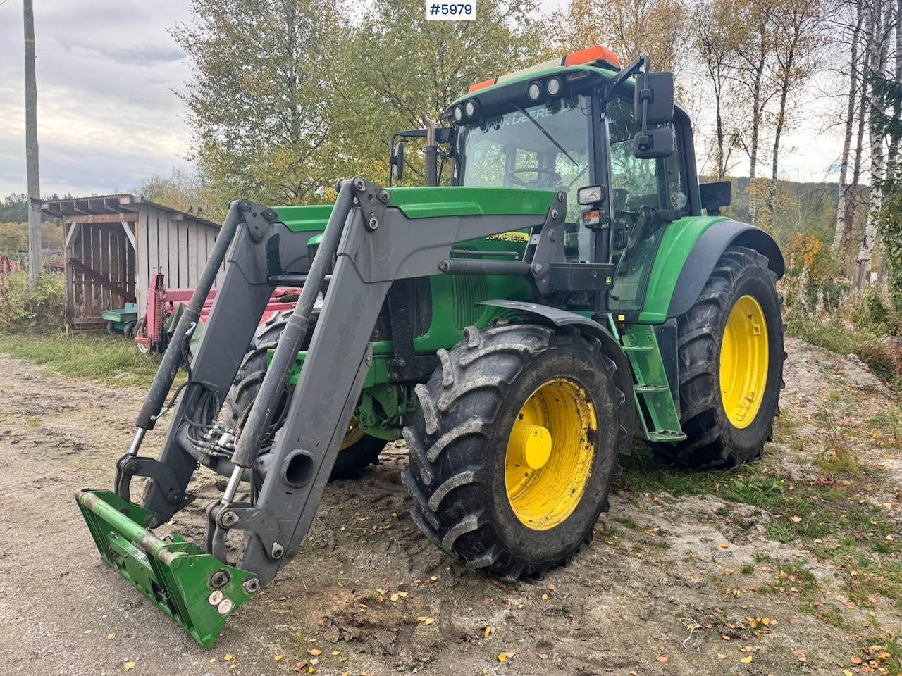 2005 John Deere 6420 with Front Loader - جرار: صور 5 2005 John Deere 6420 with Front Loader - جرار: صور 5
