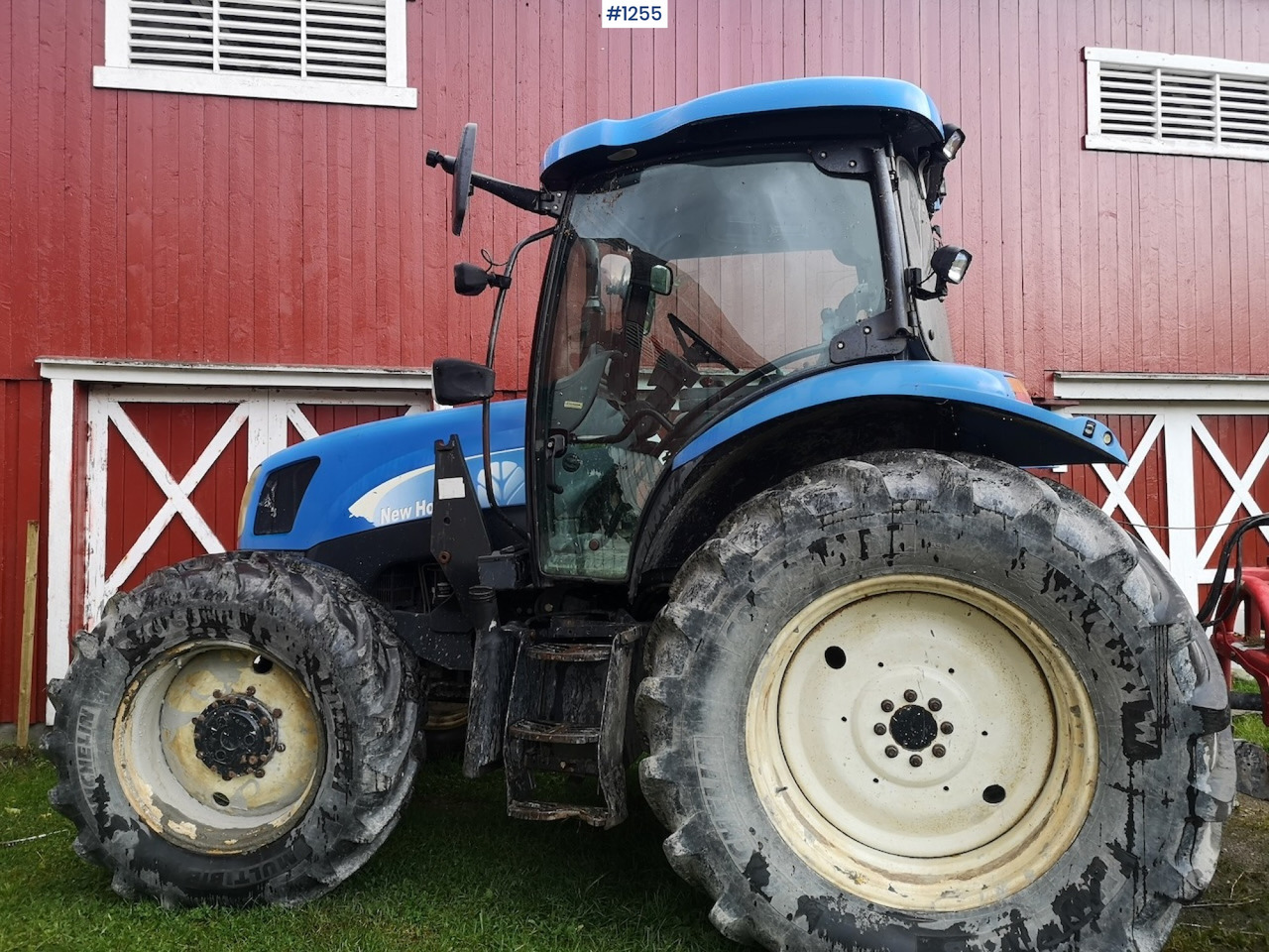 2005 New Holland TS110A - جرار: صور 5 2005 New Holland TS110A - جرار: صور 5