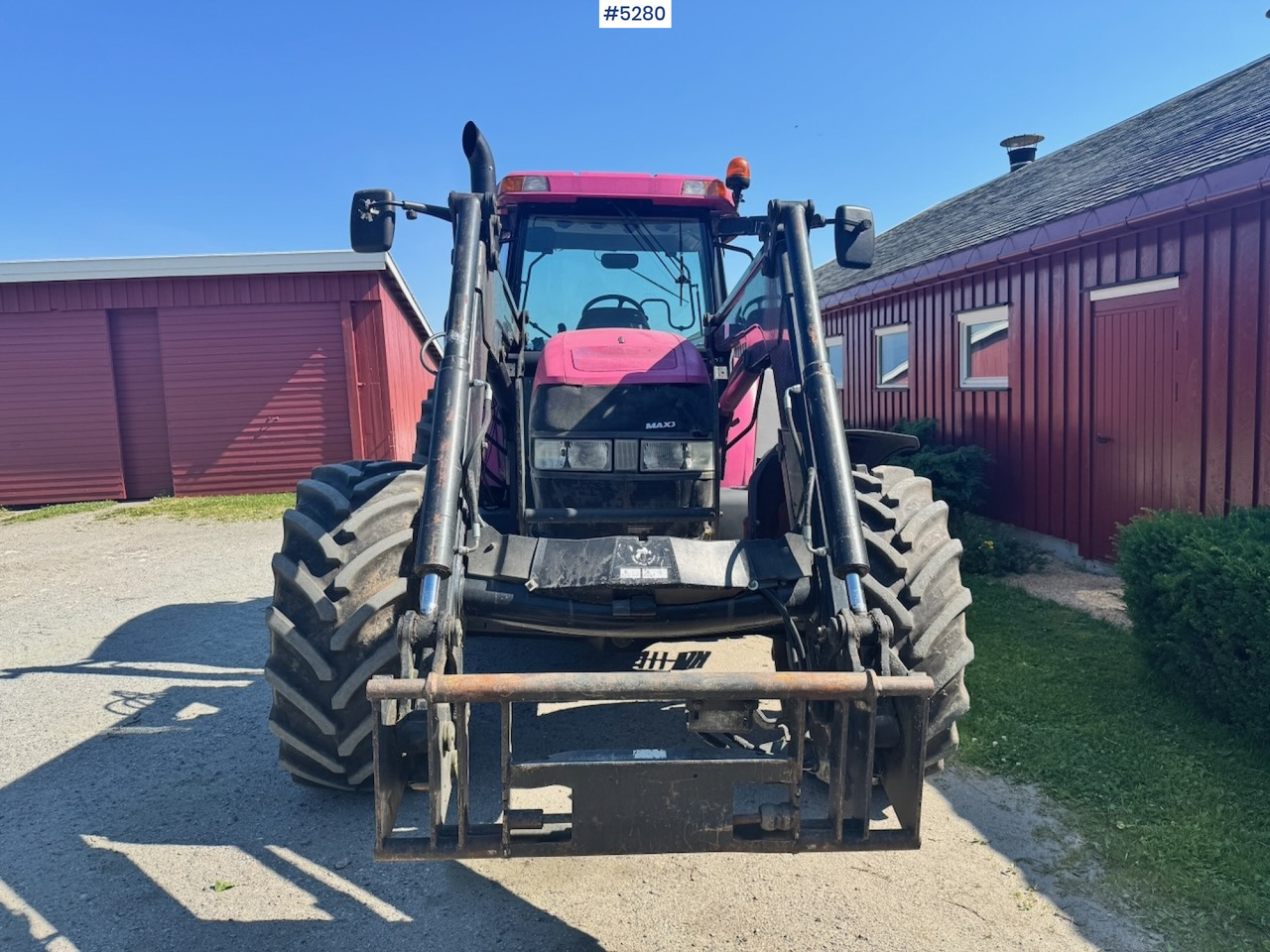 2006 Case MXM120 4x4 with front loader - جرار: صور 4 2006 Case MXM120 4x4 with front loader - جرار: صور 4