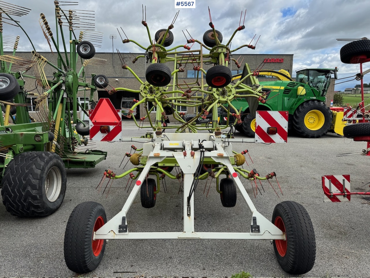 2006 Claas Volto 1320 T - معدات القش: صور 5 2006 Claas Volto 1320 T - معدات القش: صور 5