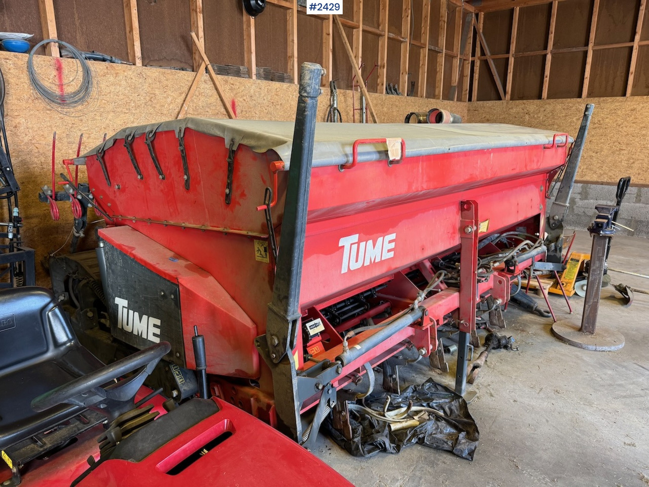 2006 Tume HKL 3000 JC Pro - معدات بذار: صور 3 2006 Tume HKL 3000 JC Pro - معدات بذار: صور 3