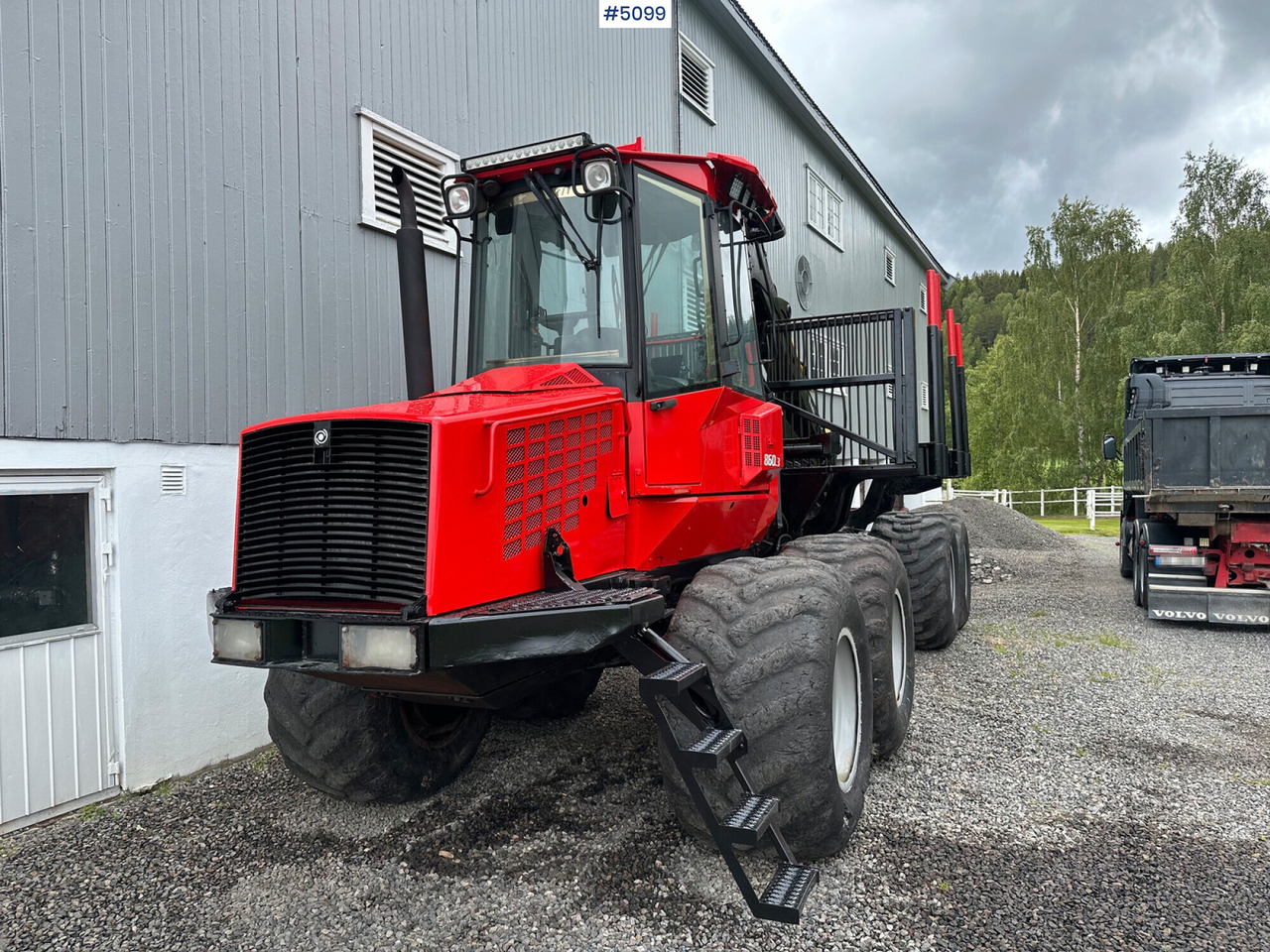 2006 Valmet 860 III forwarder - شاحنات نقل الأخشاب في الغابات: صور 5 2006 Valmet 860 III forwarder - شاحنات نقل الأخشاب في الغابات: صور 5