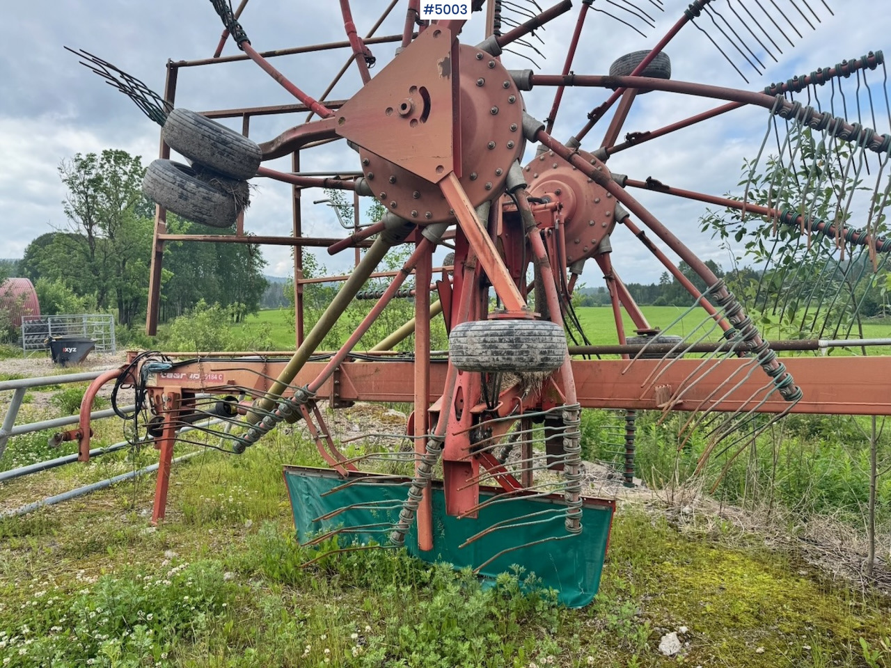 2007 Kverneland Taarup 9184C Collector harrow - معدات القش: صور 3 2007 Kverneland Taarup 9184C Collector harrow - معدات القش: صور 3