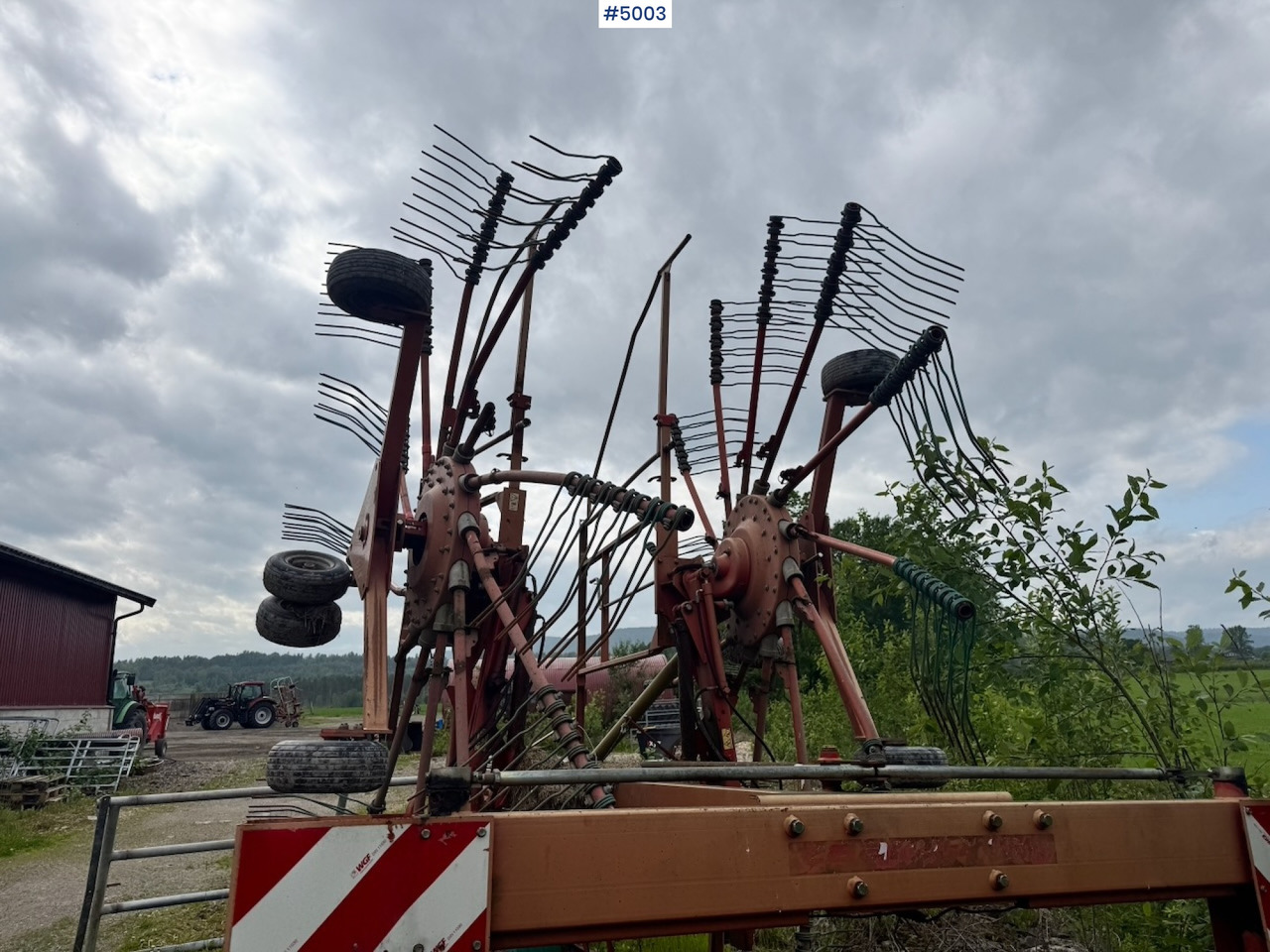 2007 Kverneland Taarup 9184C Collector harrow - معدات القش: صور 4 2007 Kverneland Taarup 9184C Collector harrow - معدات القش: صور 4