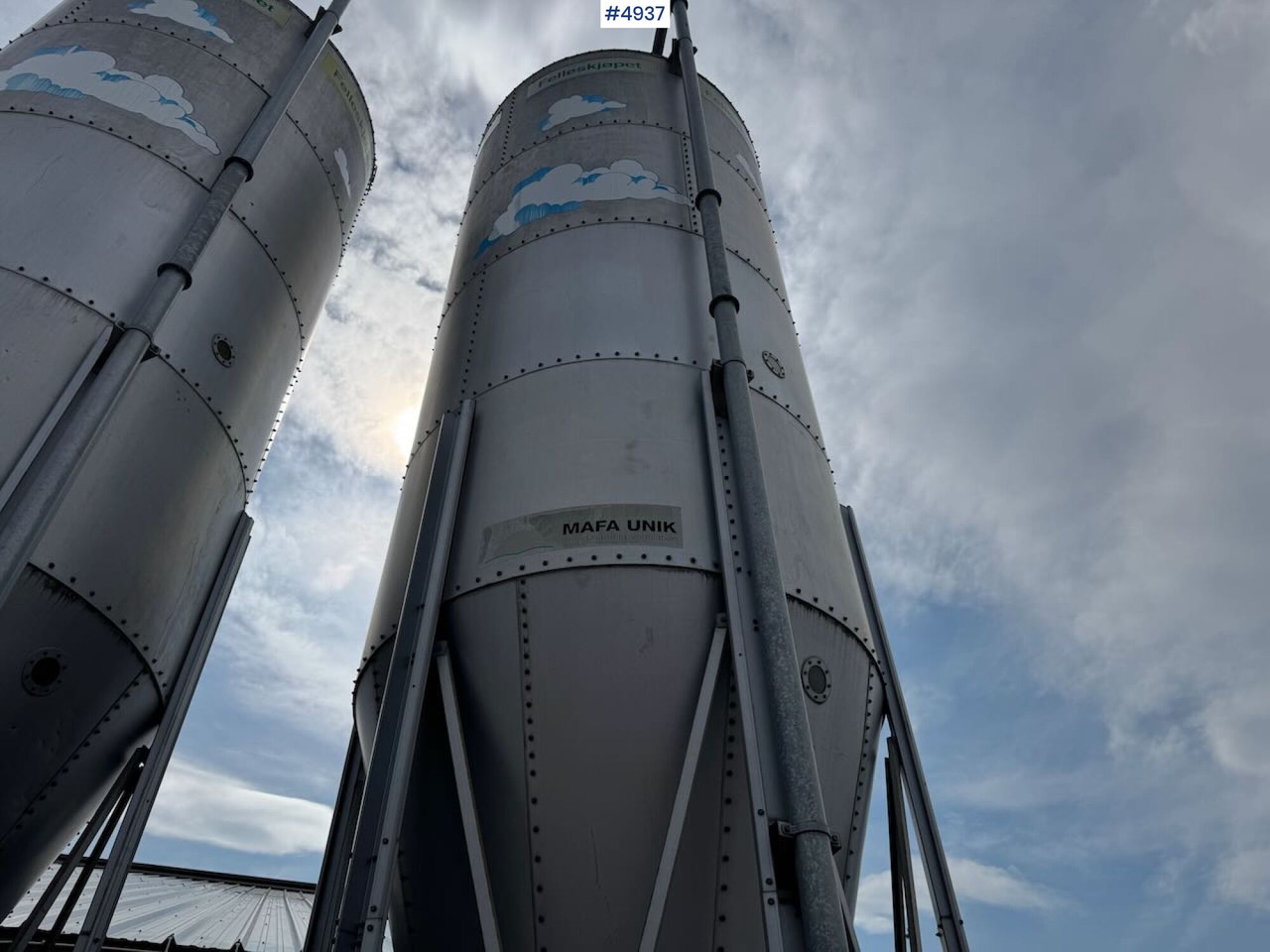 2008 Mafa 27.6 cubic meter feed silos x2 - المعدات لتربية الماشية: صور 5 2008 Mafa 27.6 cubic meter feed silos x2 - المعدات لتربية الماشية: صور 5