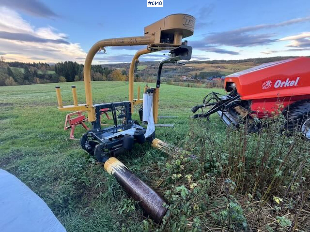 2008 Tanco A1510EH Autowrap round bale wrapper - معدات القش: صور 1 2008 Tanco A1510EH Autowrap round bale wrapper - معدات القش: صور 1