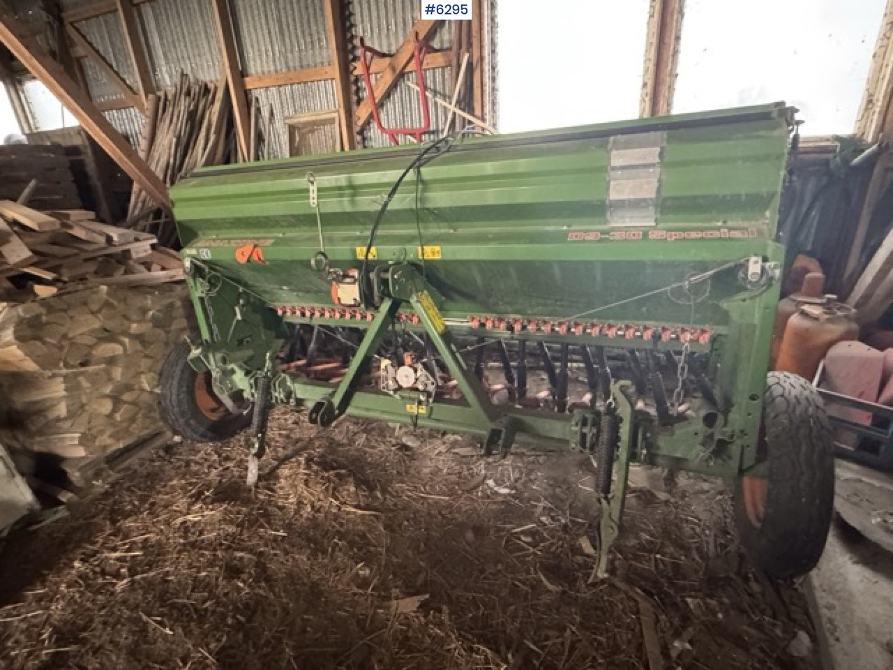 2009 Amazone D9-30 Special Seed Drill - معدات بذار: صور 4 2009 Amazone D9-30 Special Seed Drill - معدات بذار: صور 4