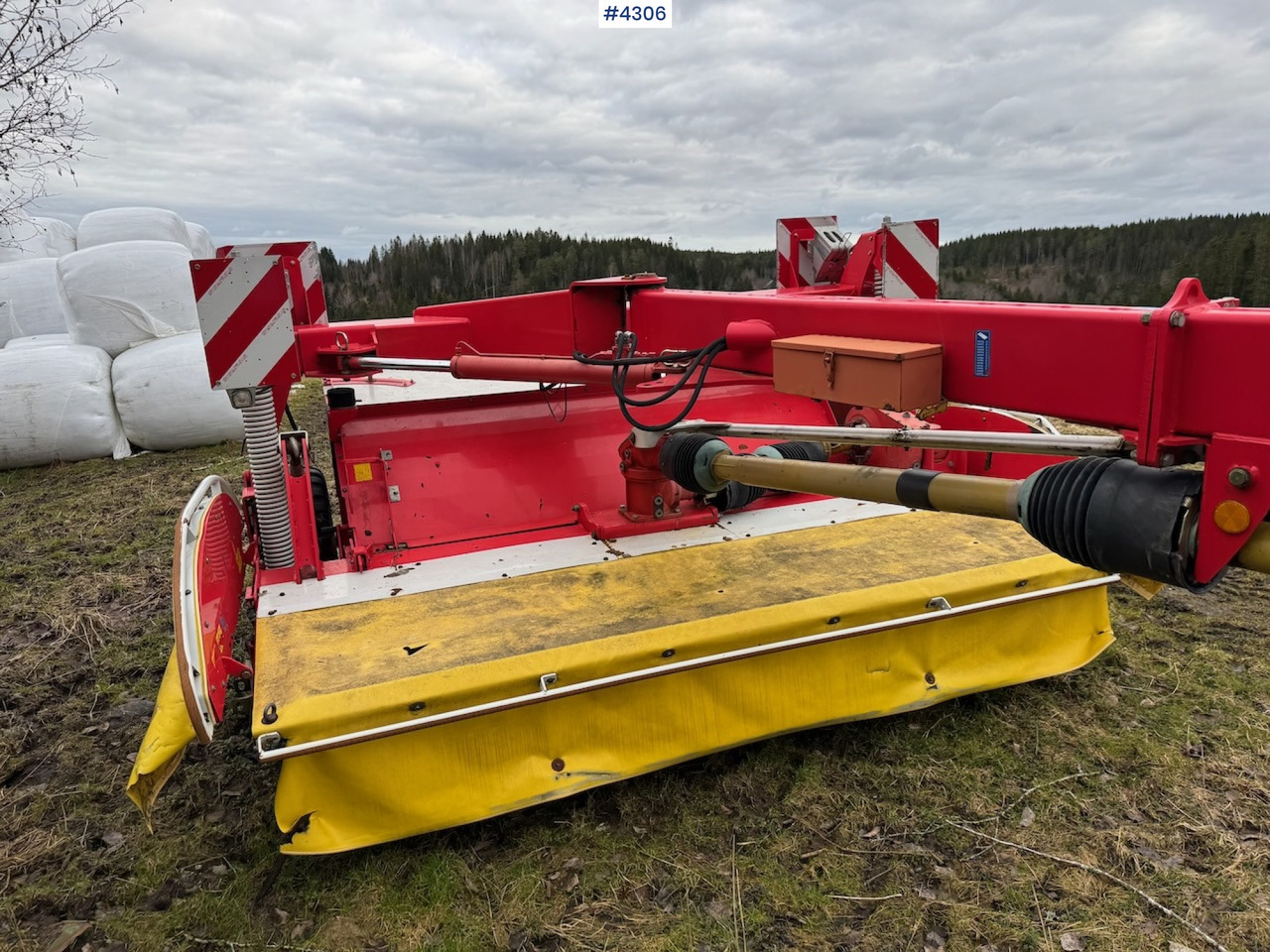 2009 Pottinger Novacat 3007 T ED slåmaskin - معدات القش: صور 4 2009 Pottinger Novacat 3007 T ED slåmaskin - معدات القش: صور 4