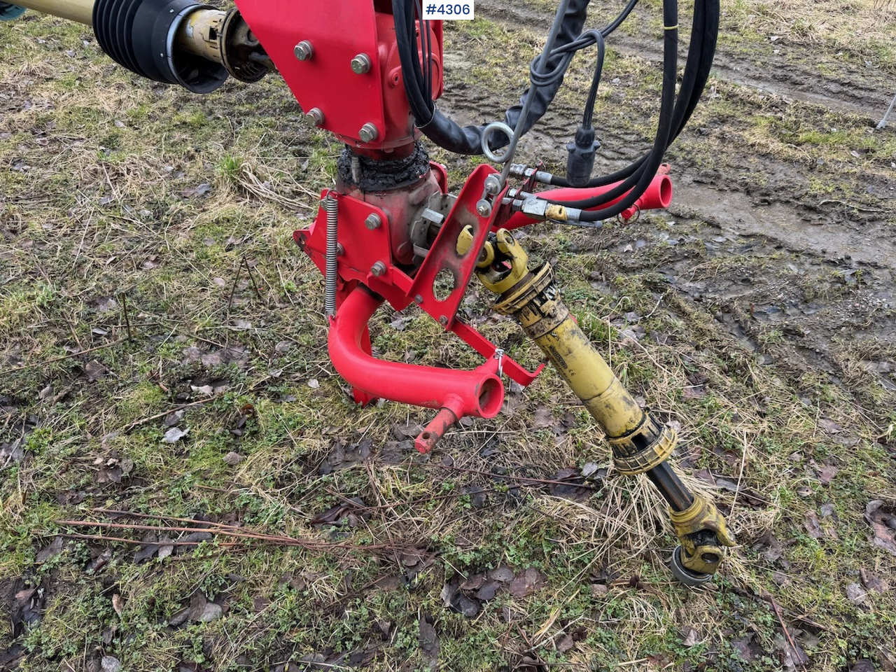 2009 Pottinger Novacat 3007 T ED slåmaskin - معدات القش: صور 3 2009 Pottinger Novacat 3007 T ED slåmaskin - معدات القش: صور 3