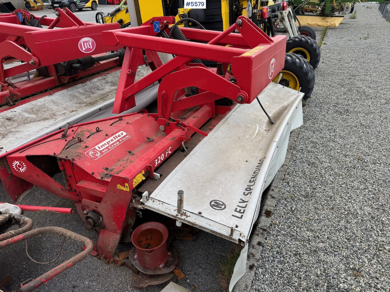 2011 Lely Splendimo 320 FC - معدات القش: صور 1 2011 Lely Splendimo 320 FC - معدات القش: صور 1