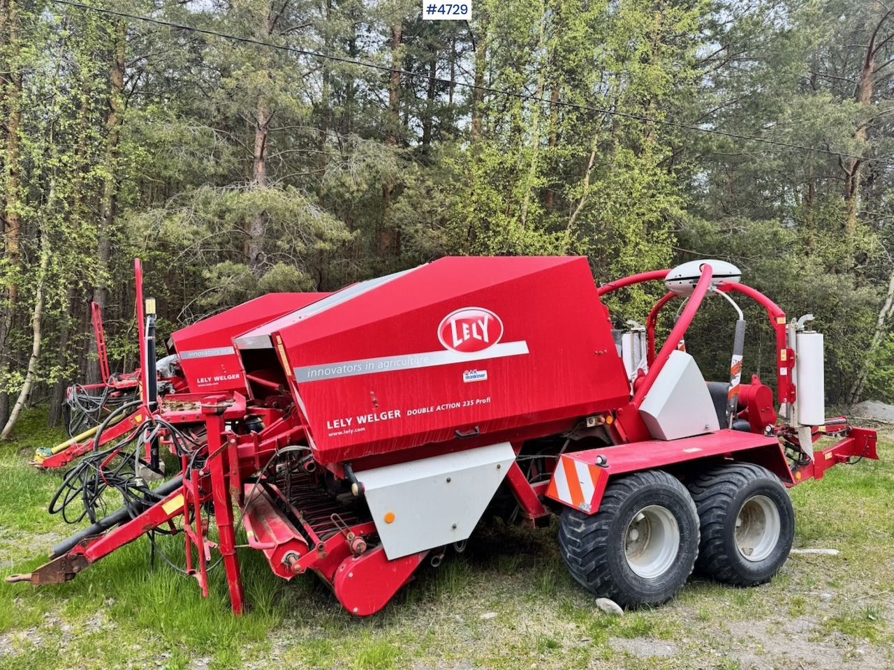 2012 Lely Welger Double Action 235 Profi - معدات القش: صور 2 2012 Lely Welger Double Action 235 Profi - معدات القش: صور 2