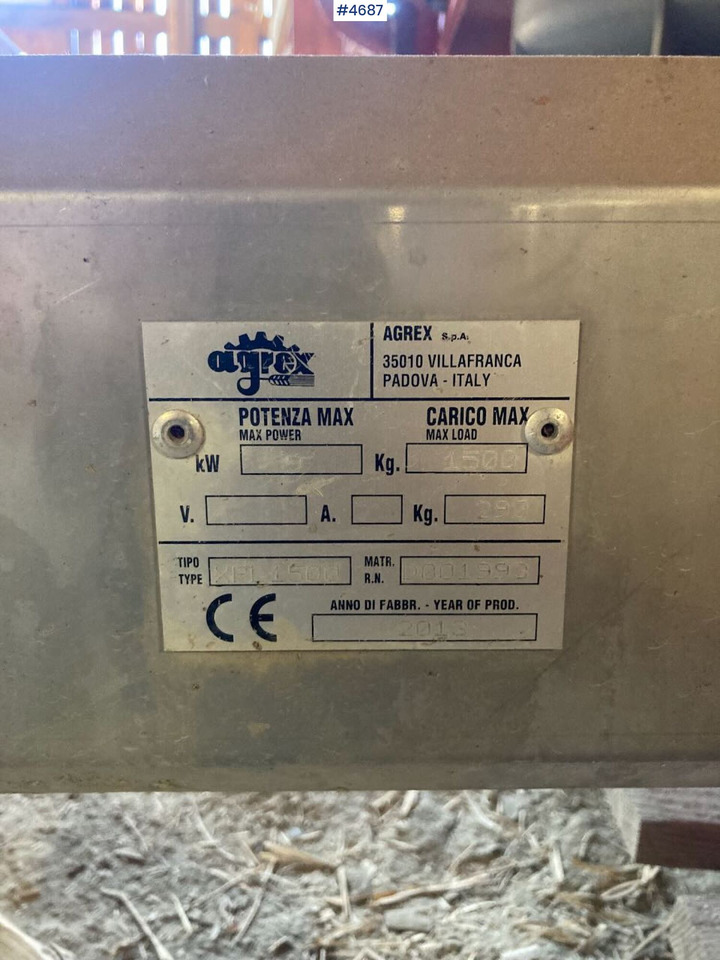 2013 Agrex XP1 1500 Fertilizer Spreader - آلة رش الأسمدة: صور 2 2013 Agrex XP1 1500 Fertilizer Spreader - آلة رش الأسمدة: صور 2